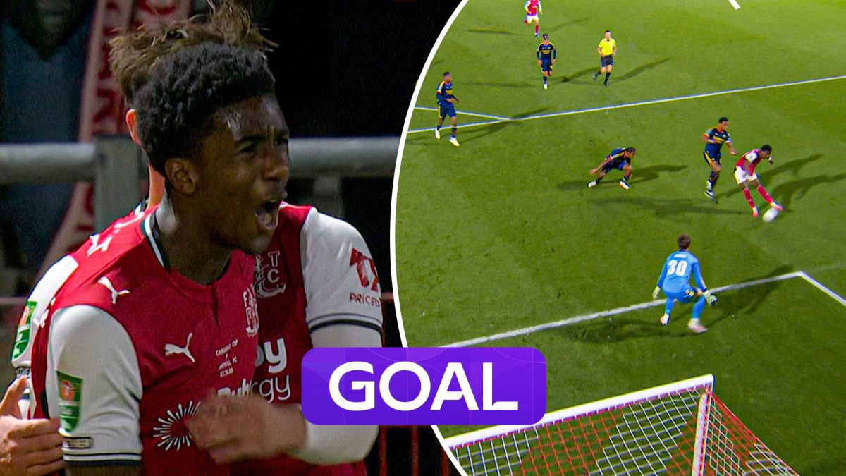 Fleetwood Town and Arsenal players competing in the Carabao Cup fourth round at Highbury Stadium